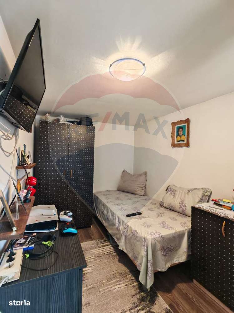 Casă / Vilă oportunitate cu 5 camere priveliste frumoasa-12