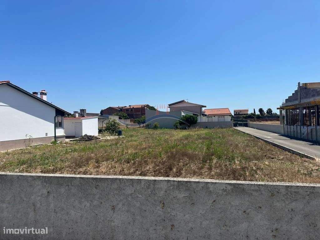 Terreno - zona Carvide - Grande imagem: 2/4