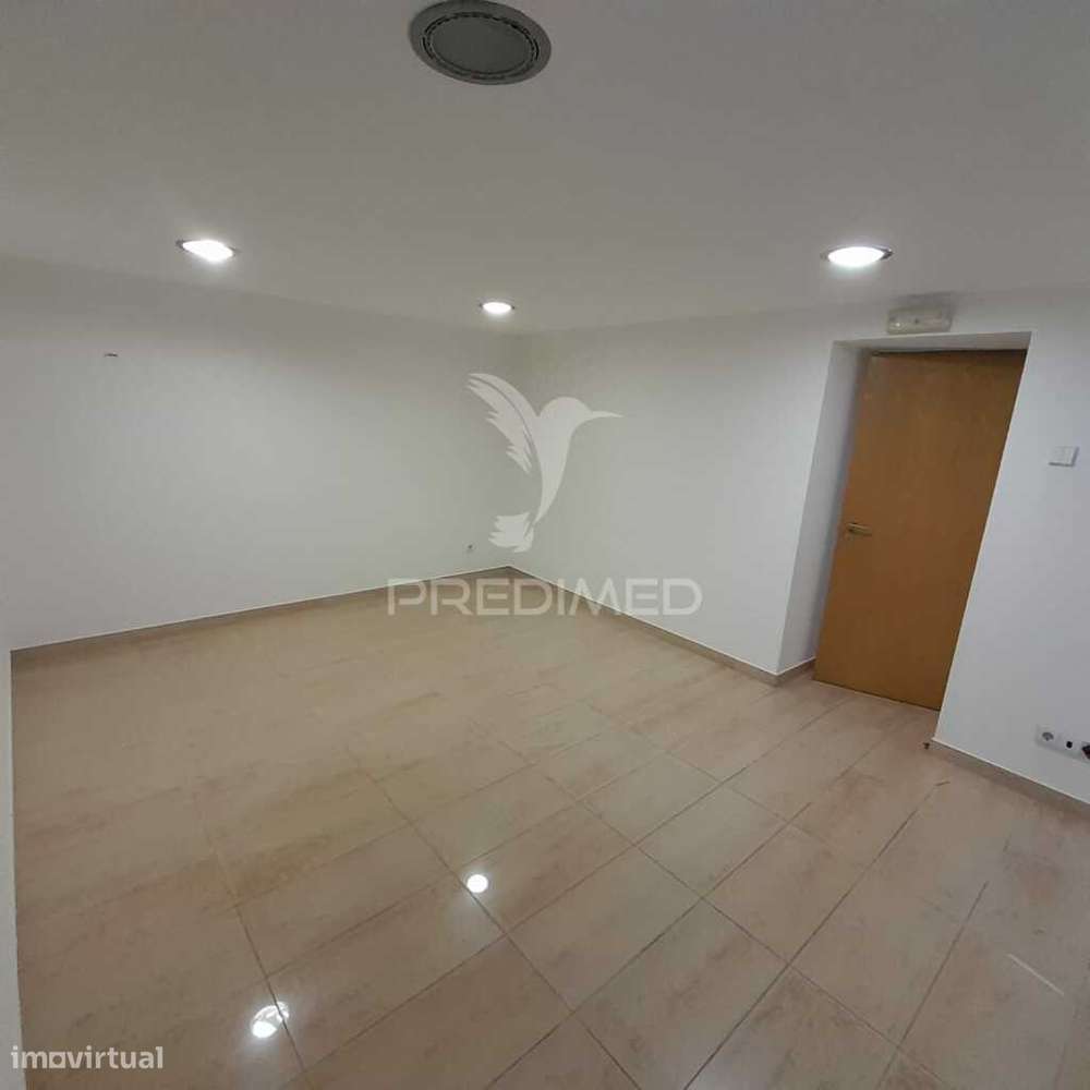 Edifício no centro da cidade - Grande imagem: 3/20