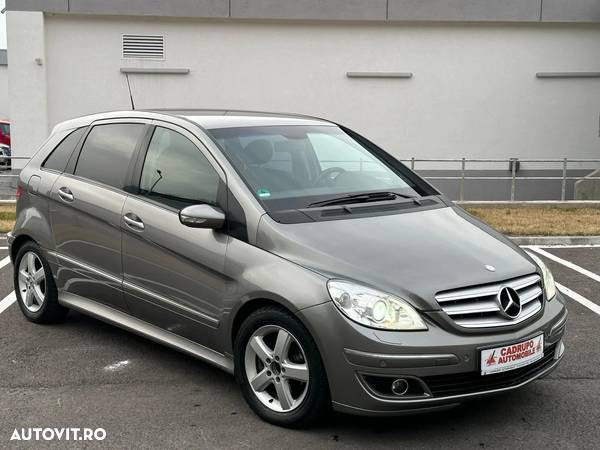 Mercedes-Benz B 180 CDI Autotronic - 14