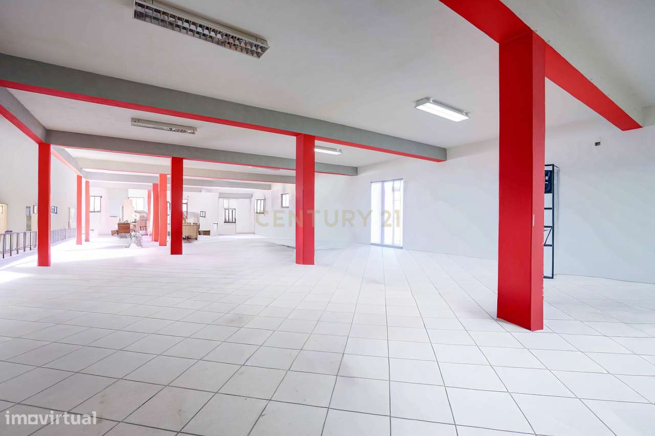 Armazém em Salvaterra de Magos - Grande imagem: 4/20