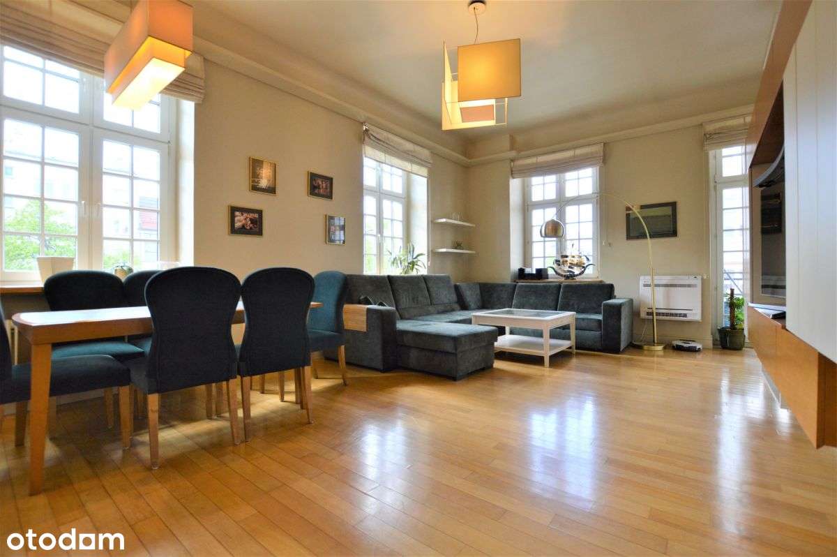 Śliczny i b. wysoki apartament w pięknej kamienicy-5