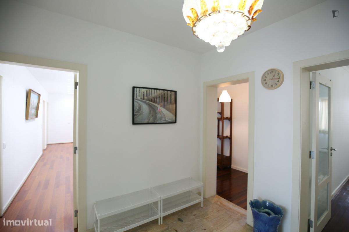 Quarto - localizado em Olaias Lisbon - Grande imagem: 3/6