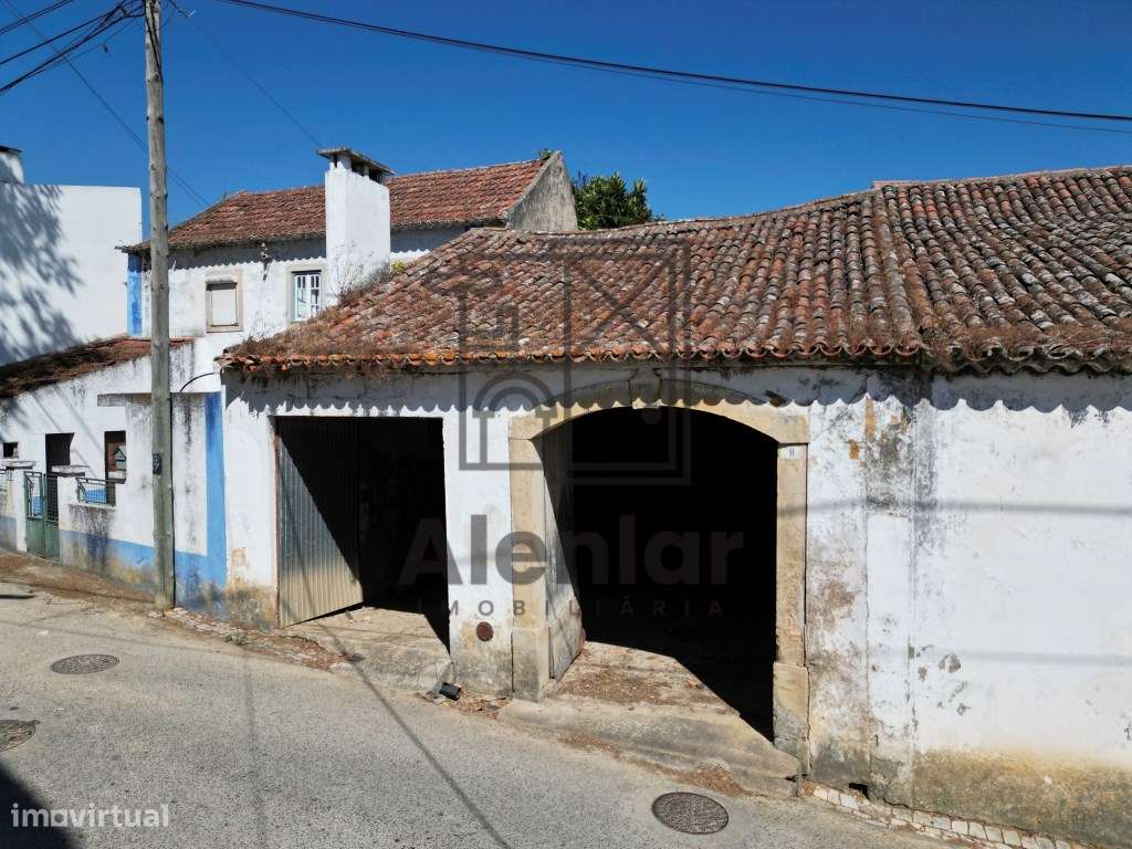 Adega com ótimo Pé-direito a 10 minutos de Alenquer - Grande imagem: 5/11