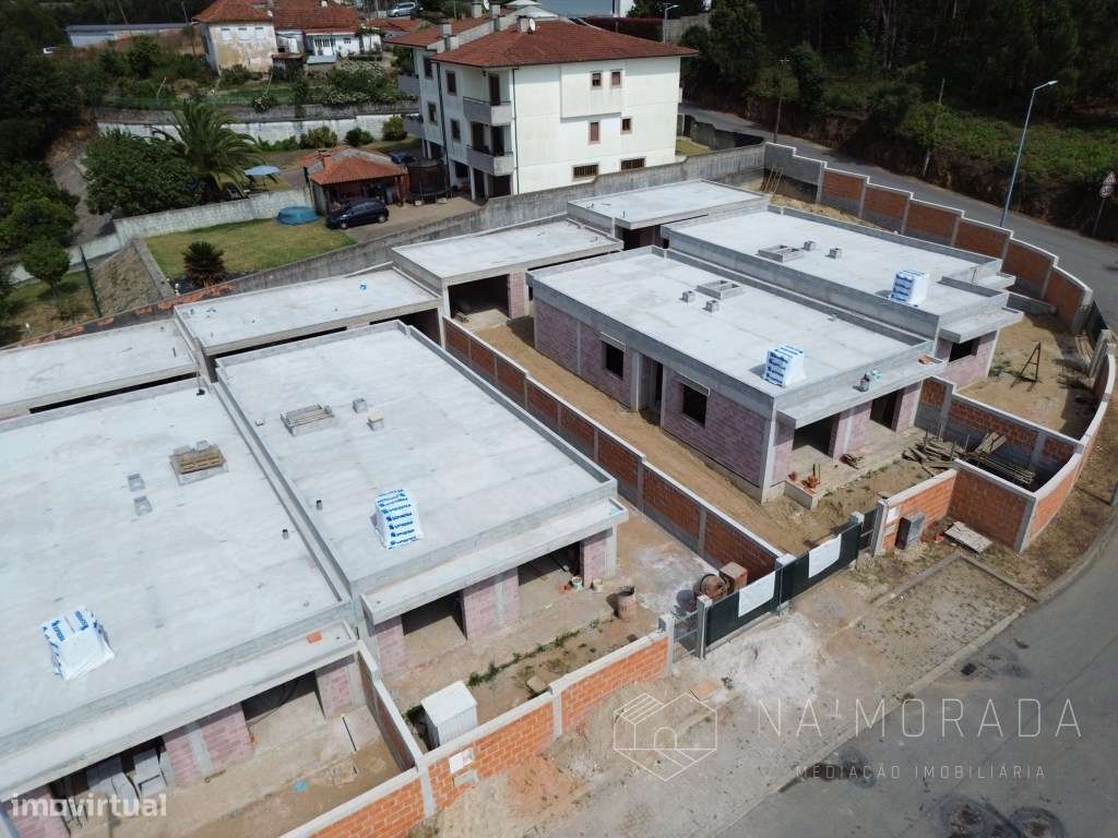 Moradia térrea de 3 quartos em Travanca, em construção, 2 min centr...-9