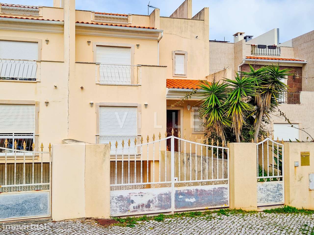 Moradia orientada a Sul com Vistas Mar - Grande imagem: 3/27