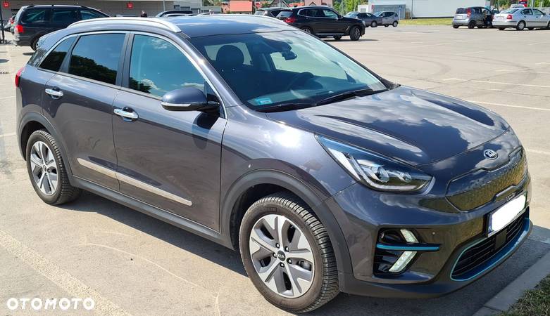 Kia Niro e-Niro 64kWh L - 1