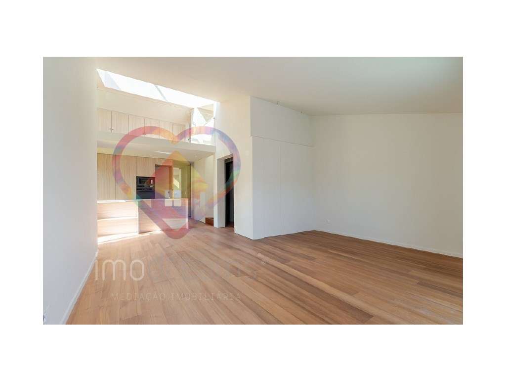 Apartamento T1+1 Duplex, Aldoar, Porto-0