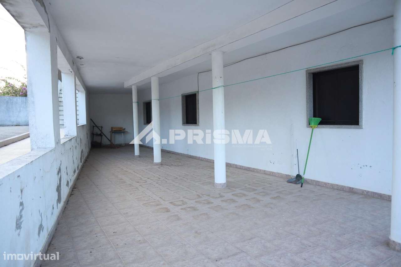 Moradia com espaço exterior para venda em Castelo Branco-20