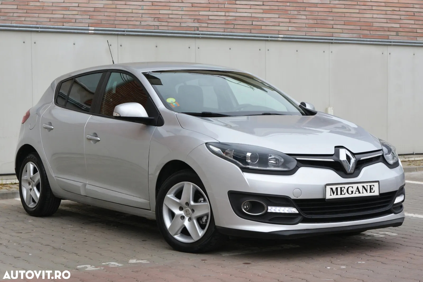 Renault Megane ENERGY dCi 110 Start & Stop Expression - 4