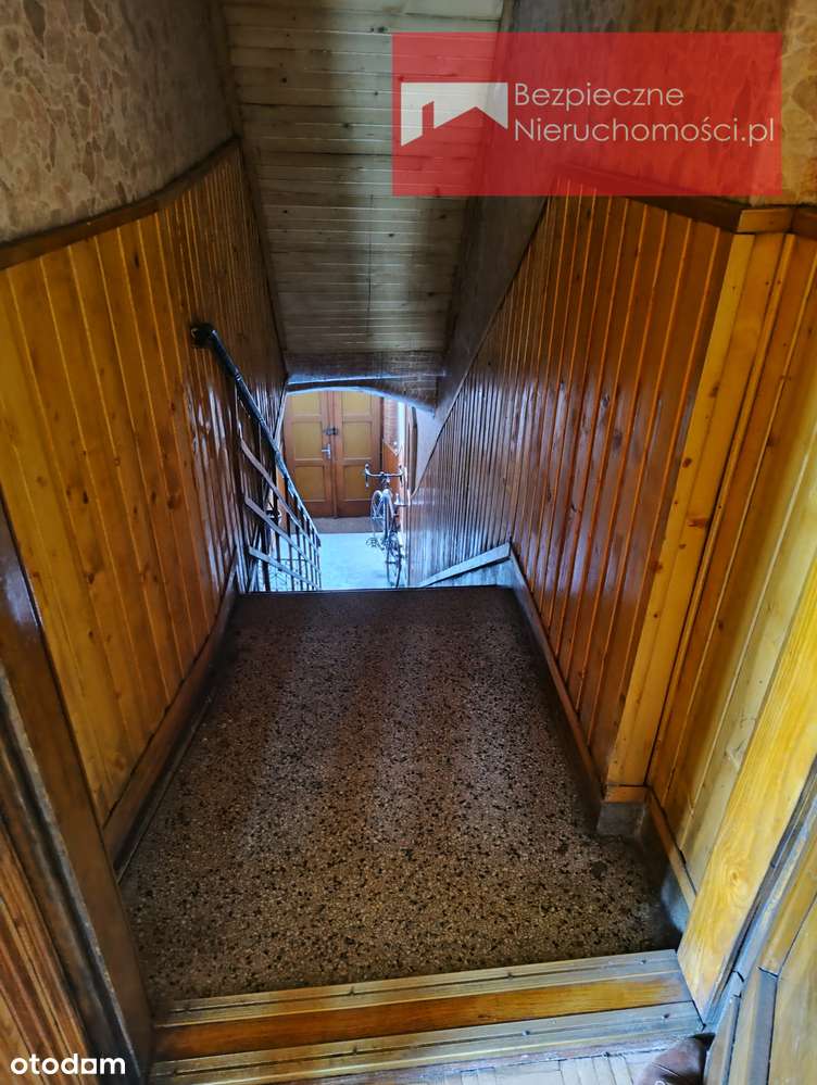 Bezczynszowe mieszkanie w domu dwurodzinny, garaż-10