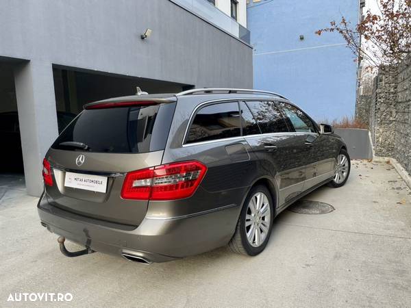 Mercedes-Benz E 200 T CDI DPF BlueEFFICIENCY 7G-TRONIC Avantgarde - 13