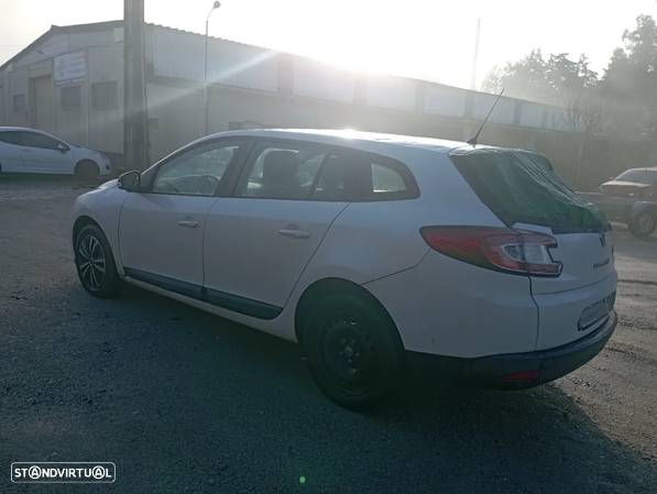 Renault Megane III Break 1.2 Gasolina 2013 para Peças - 5