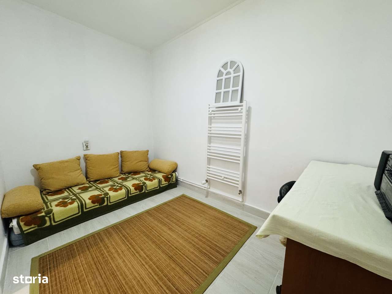 DE ÎNCHIRIAT – Casă situată în Episcopia Oradea - IMOBIHOR - Imagine principală: 4/6