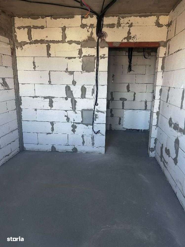 Apartament SPATIOS de 2 camere zona Brestei-8