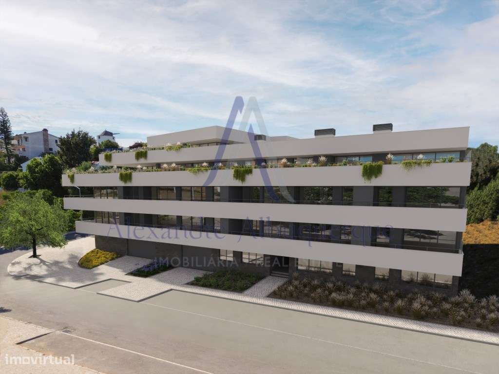 Empreendimento a um passo das Praias, T2 com terraço de 100m2-10