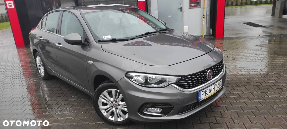 Fiat Tipo 1.3 MultiJet 16v Lounge - 1