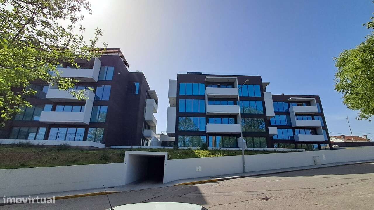 Apartamento T1, em São João da Madeira-12