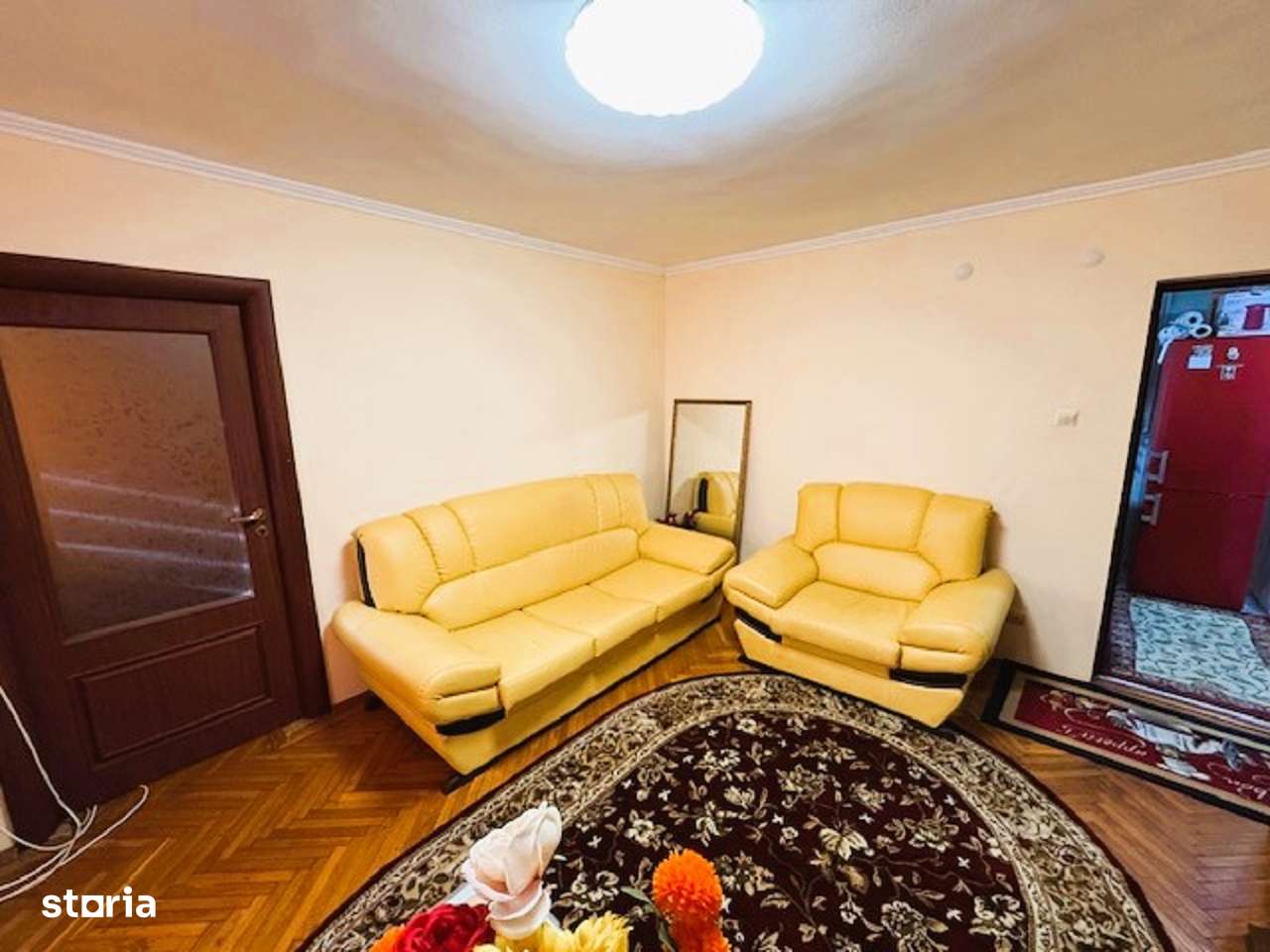 Apartament 2 camere etaj 1 Strada Cornisei-14