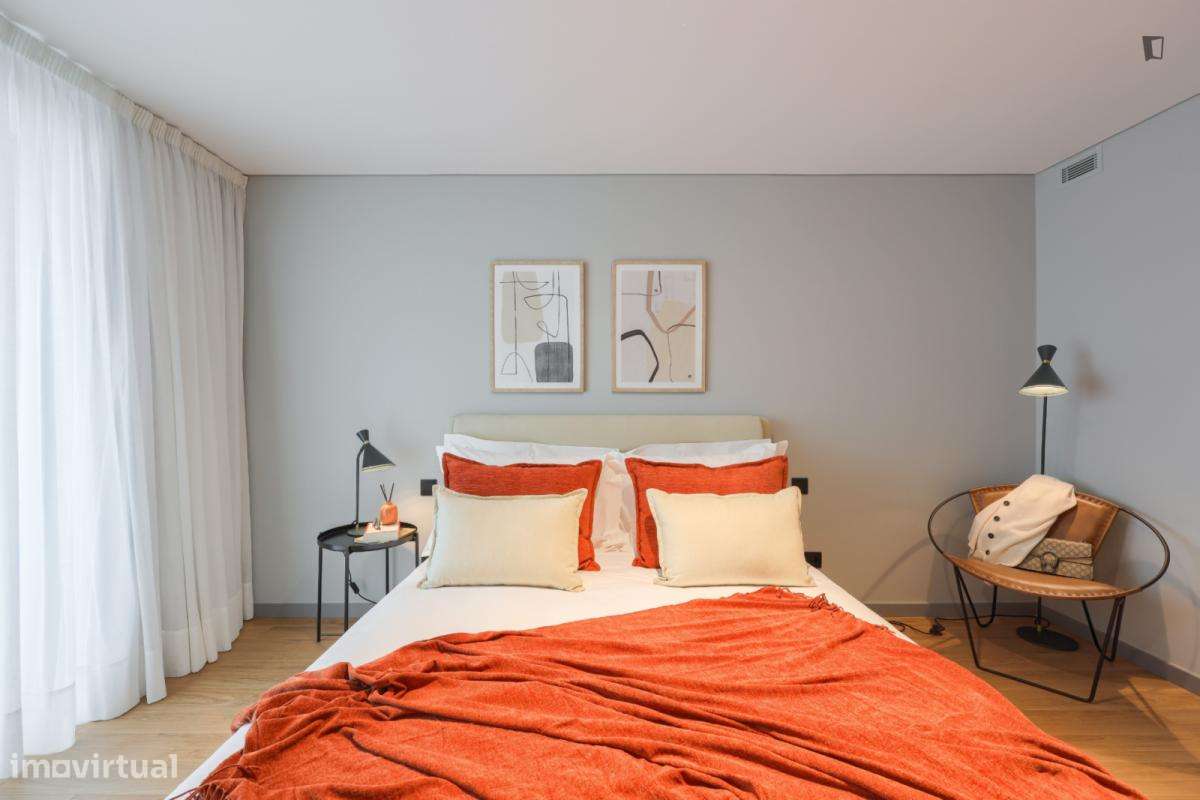 Estúdio - localizado em Ramalde Porto - Grande imagem: 4/19