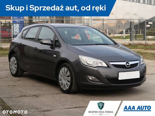 Opel Astra - 2