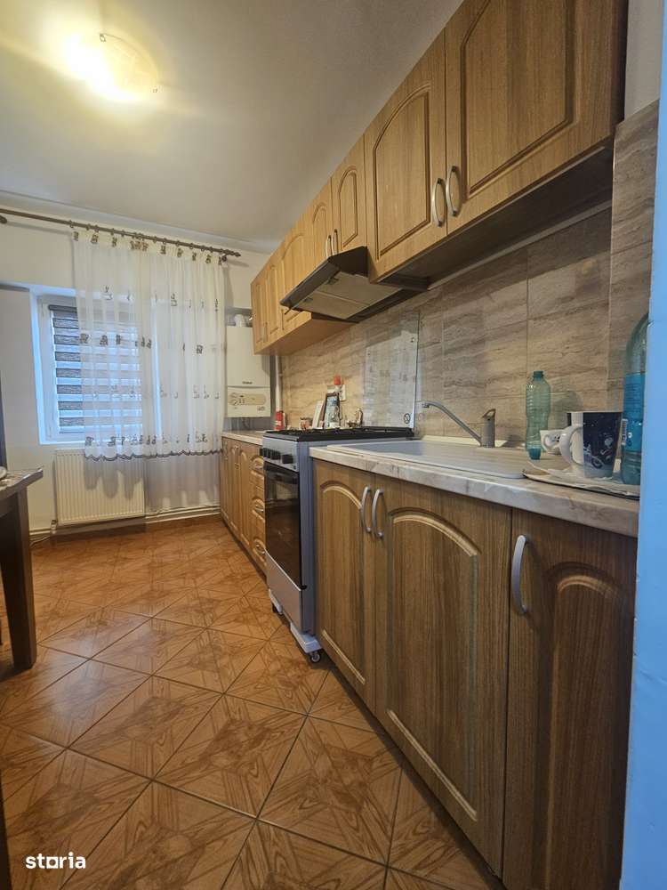 2 camere,  confort1 sporit,  Centru Pizza-Marina - Imagine principală: 2/11