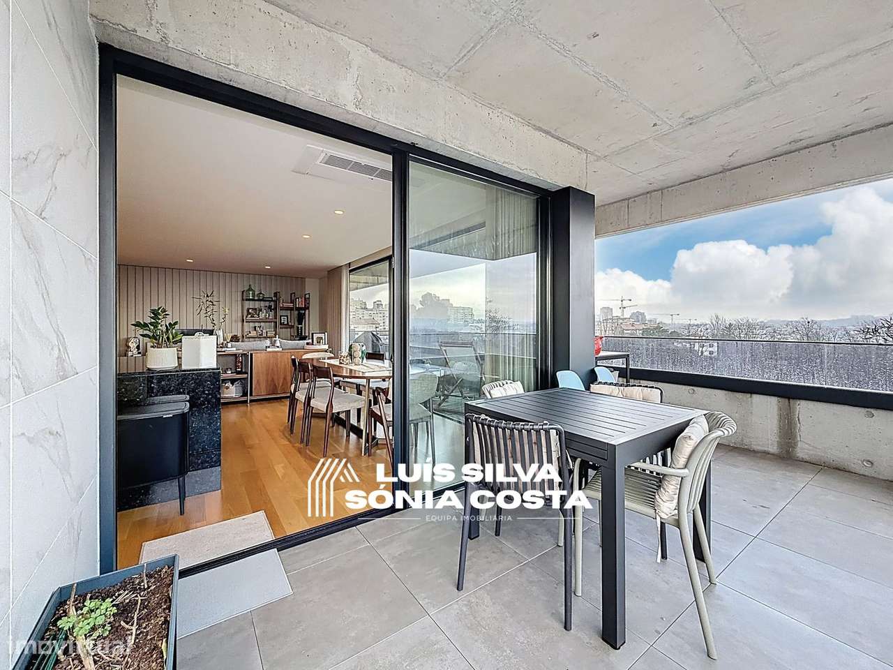 Apartamento T3 de Luxo com Terraço Panorâmico e Vista Rio Douro...-13