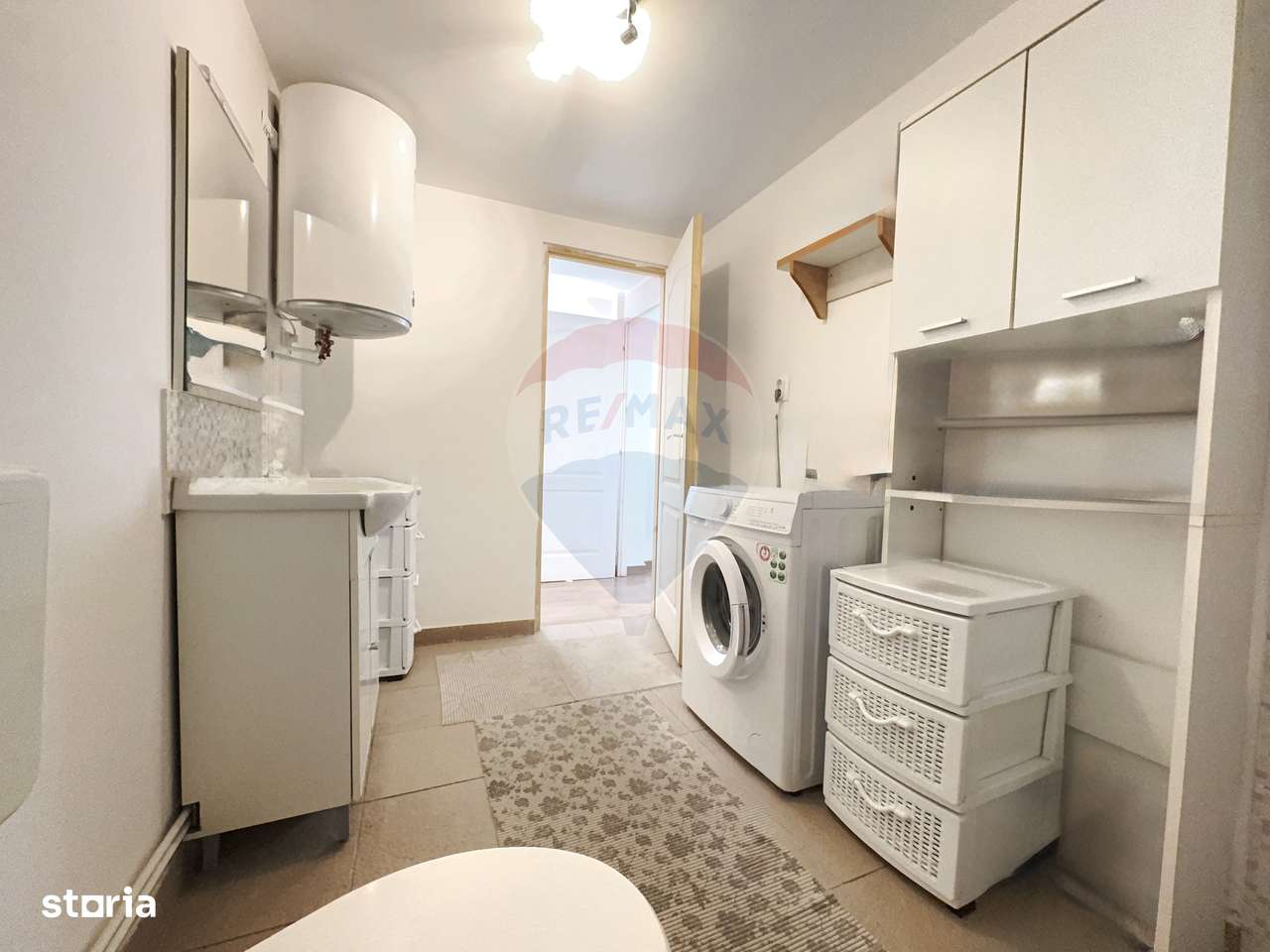 Casă cu potențial, teren generos, poziție bună, în Pișchia - Imagine principală: 4/10