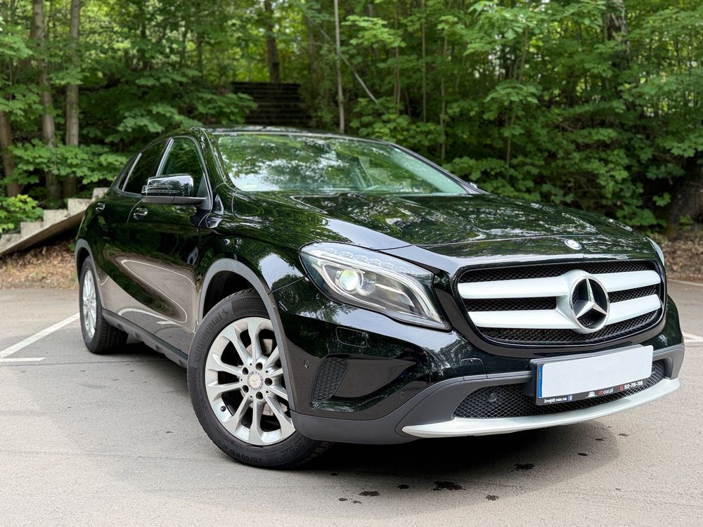 Mercedes-Benz GLA 200 7G-DCT Urban 2015