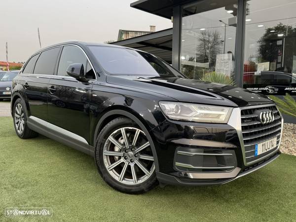 Audi Q7 3.0 TDi quattro S-line Tiptronic 7L - 10