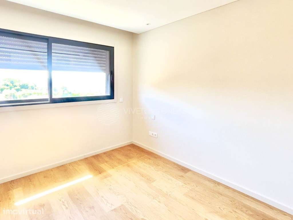 Apartamento T4 em Fermentões - Guimarães. Excelente oportunidade.-8