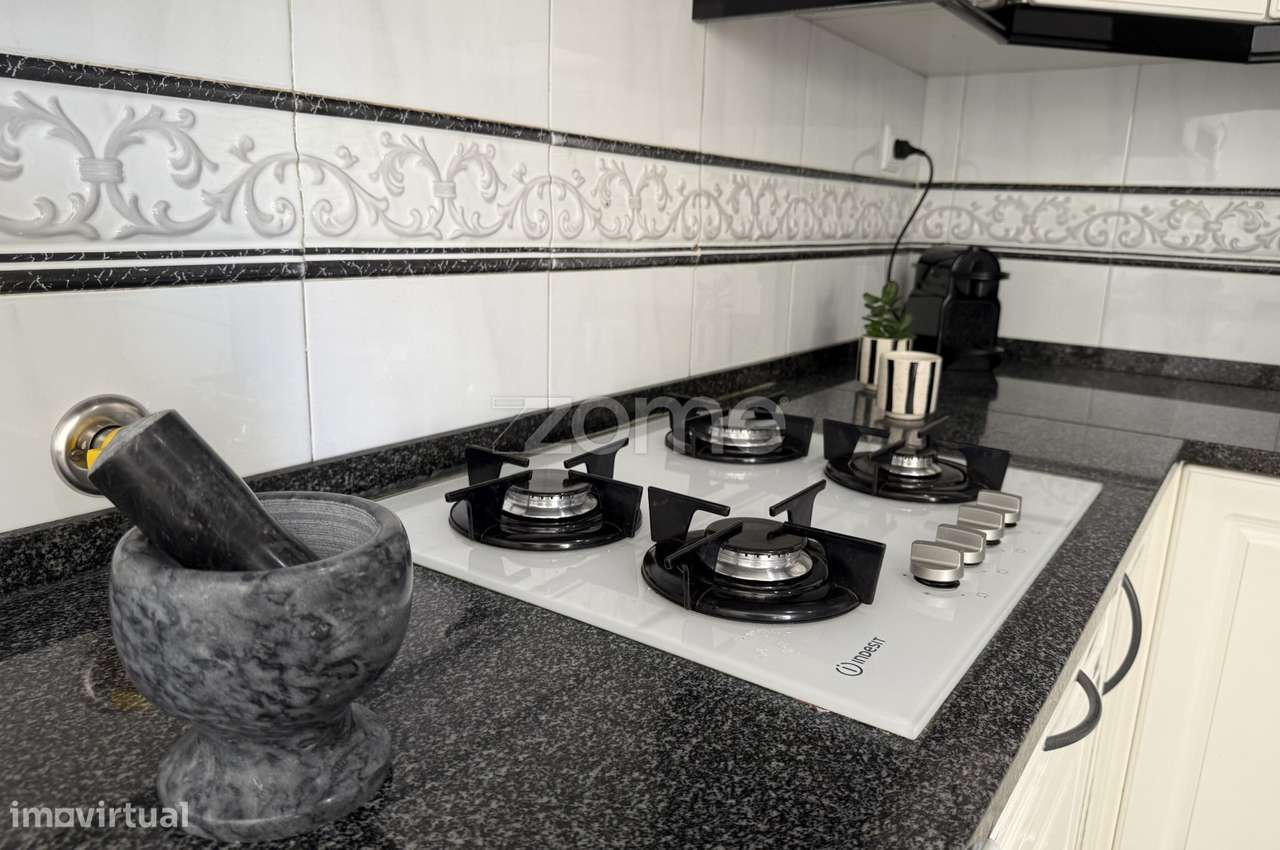 Moradia T3 com Logradouro e Varanda - São Domingos de Rana - Grande imagem: 4/31