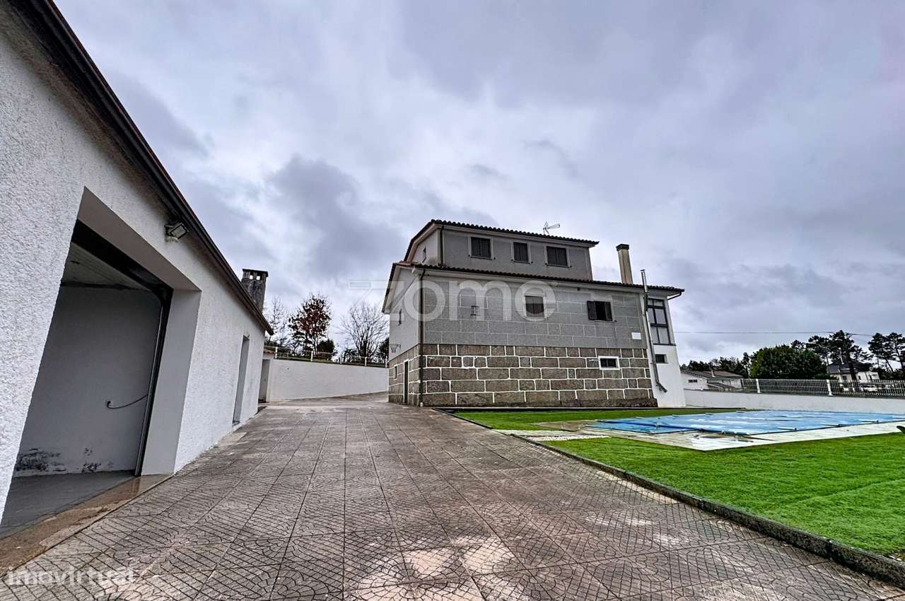 Moradia com Piscina, Quintal e Conforto Total a 8 km de Viseu - Grande imagem: 2/41