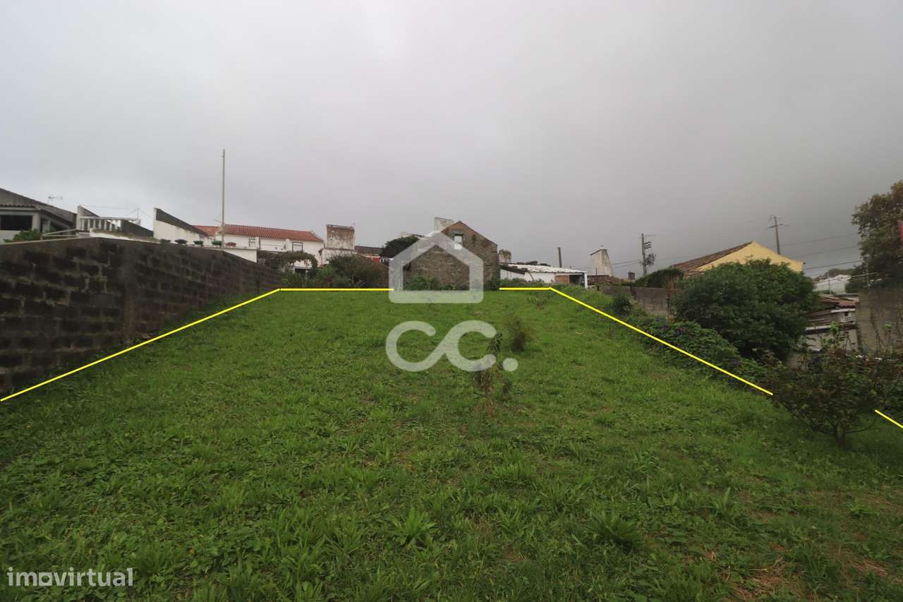 Moradia com 4+2 Quartos - Fenais da Ajuda - Ribeira Grande-30