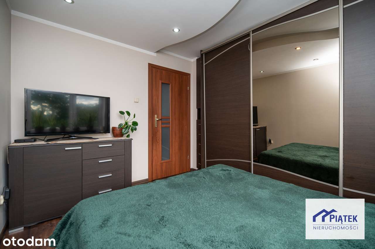 Dom jednorodzinny, trzy niezależne mieszkania!-8