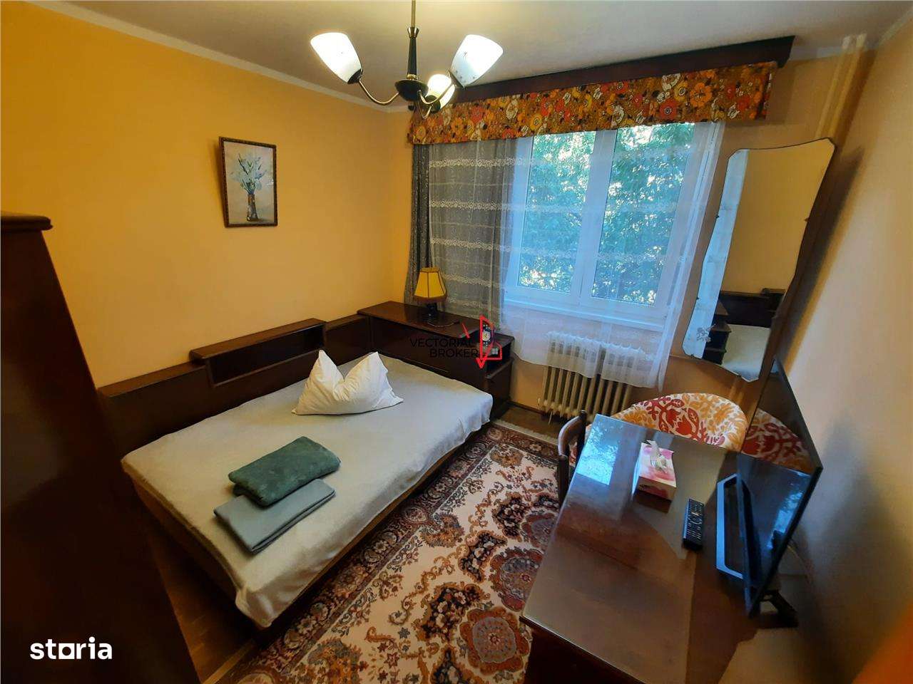 3 camere semidecomandat, Postavarul-Codrii Neamtului, 10 minute de met-3