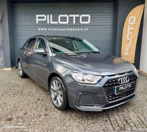 Audi A1 - 1