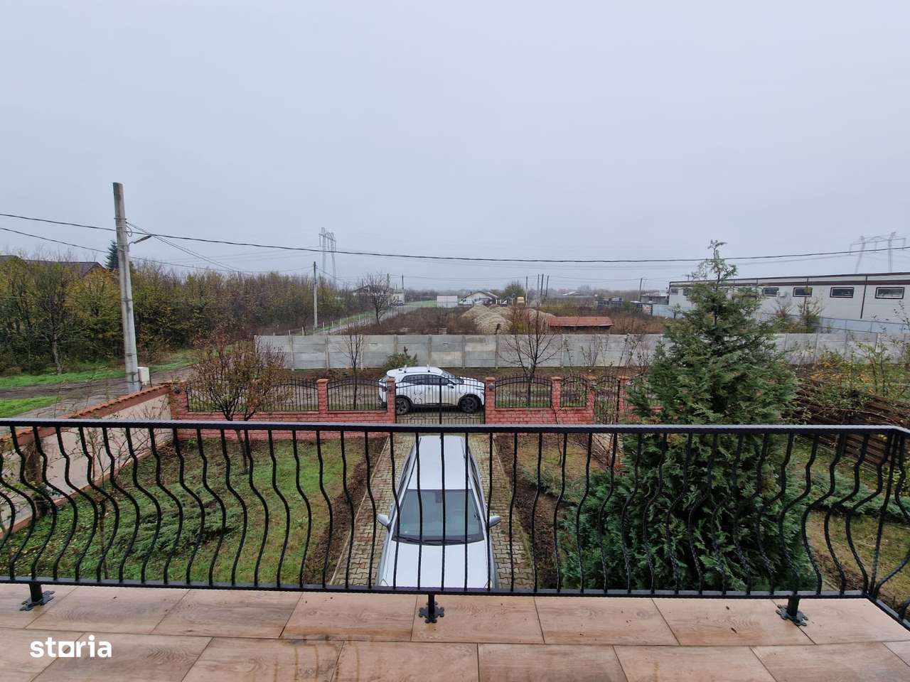 casa  197 mp, garaj, foisor, gratar, teren 870 mp la 100 m de DN 4-6