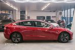 Tesla Model 3 - 6