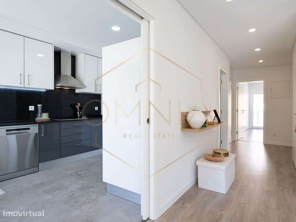 Apartamento T2 Novo com Garagem - Torre da Marinha - Grande imagem: 5/31