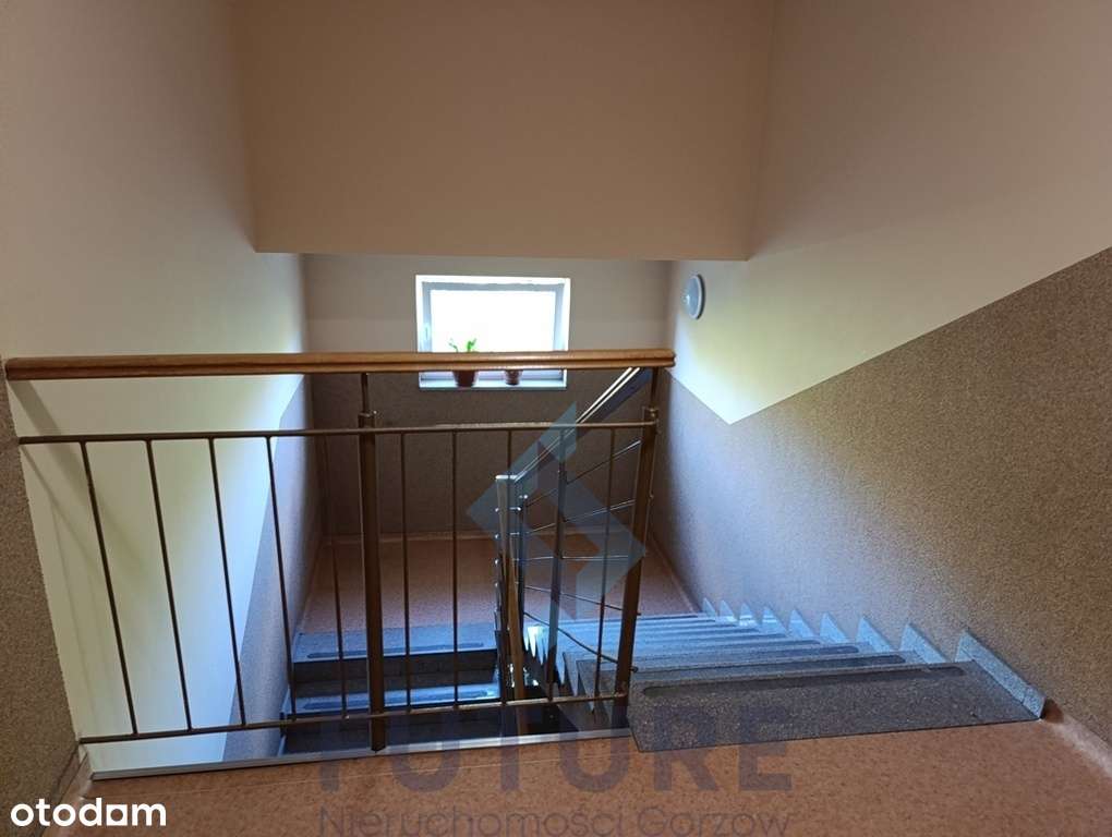 Na sprzedaż 3 pokojowe mieszkanie-9