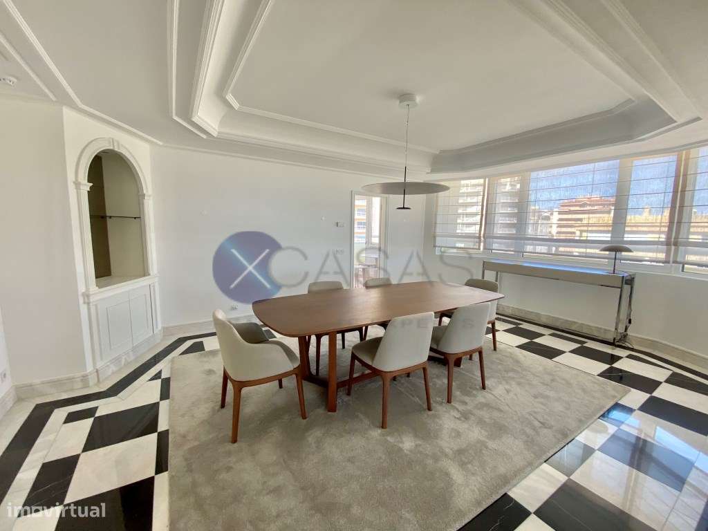 Luxuoso apartamento T4 para arrendamento na Guia com vista única de...-9