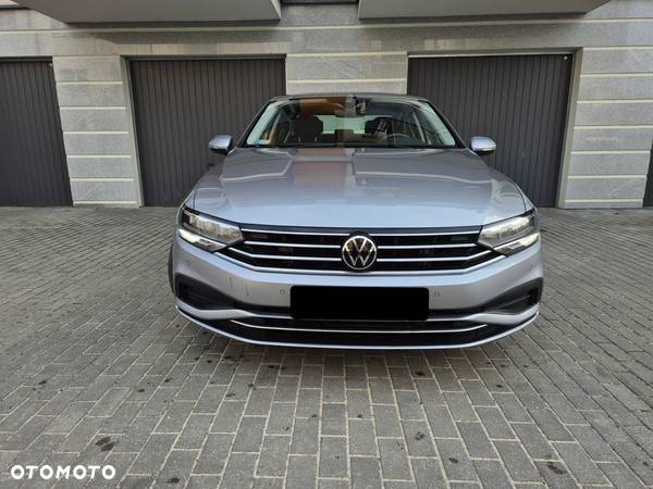 Volkswagen Passat 1.5 TSI EVO Business - 3