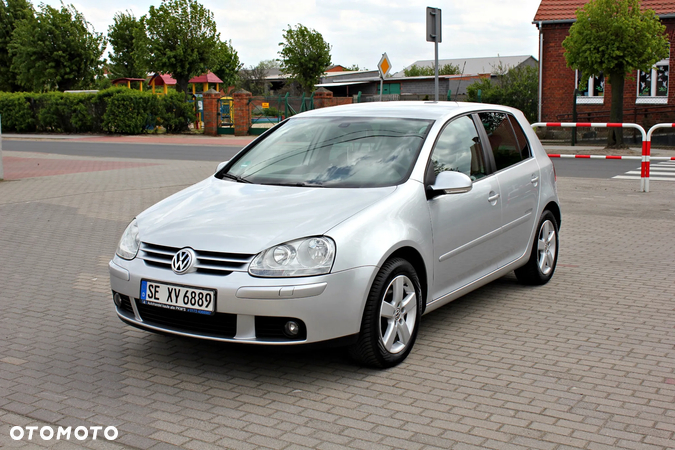 Volkswagen Golf - 3