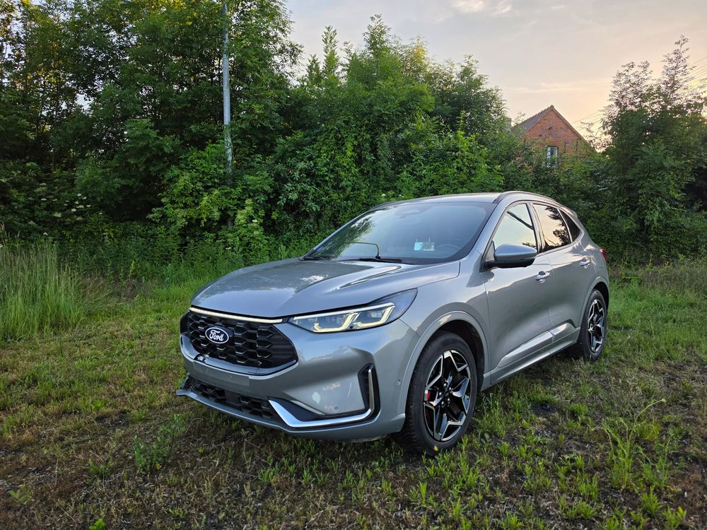Ford Kuga III 2.5 Duratec FHEV ST-LINE X 2024