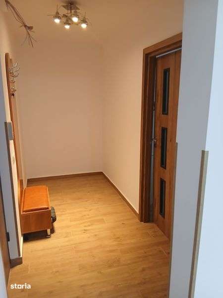 Apartament chirie - Imagine principală: 4/8