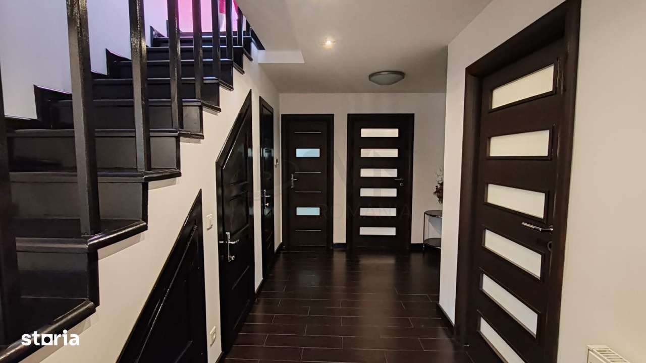 Vila 8 camere cu Teren 250 mp Zona Mihai Bravu Sector 3 de Vanzare - Imagine principală: 4/15