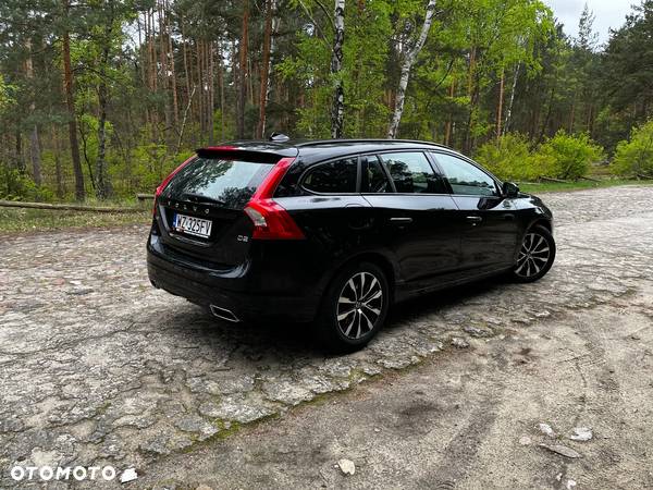 Volvo V60 D2 Drive-E Momentum - 6