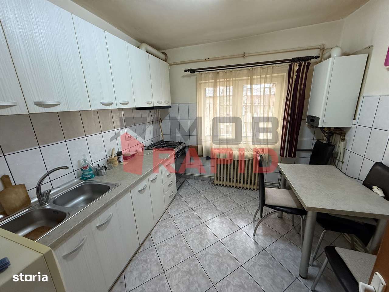 Apartament cu 3 camere, Zona Han-5