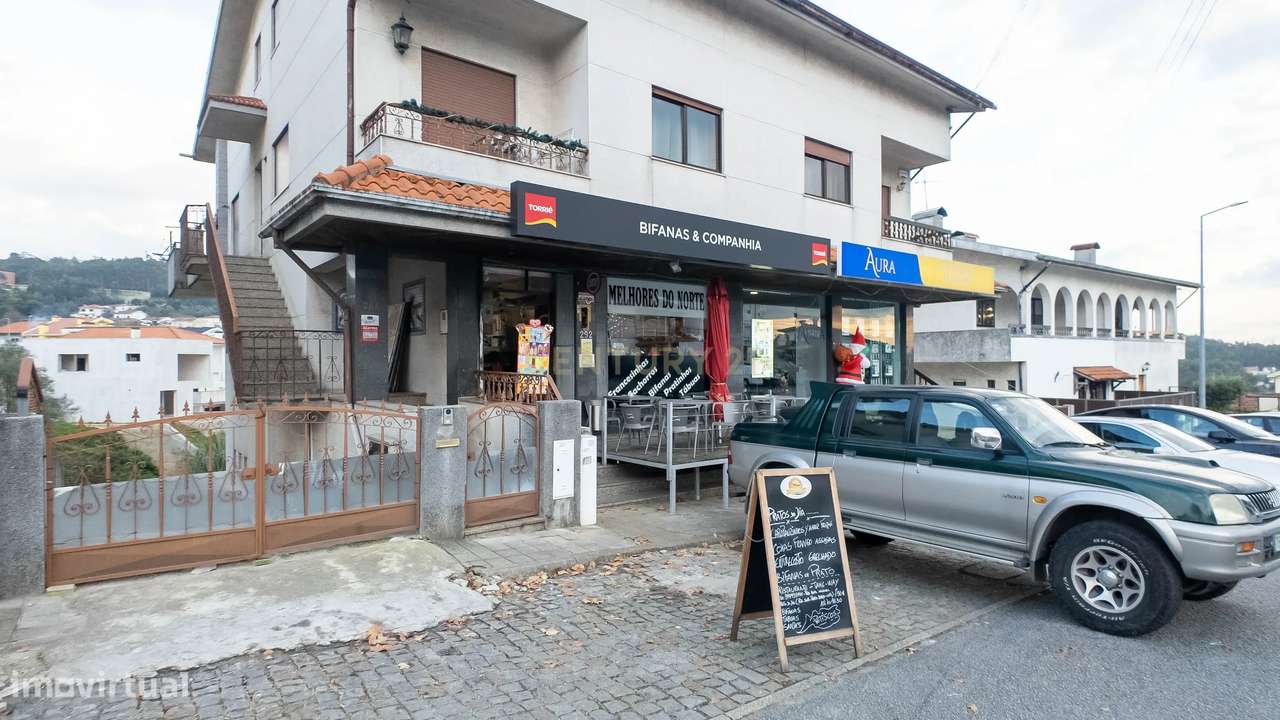 Espaço Comercial Para Venda em Gondomar - Grande imagem: 1/13